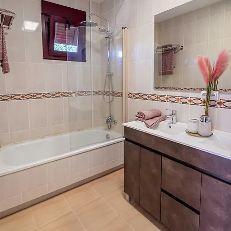 Wasi Compostela Lodge