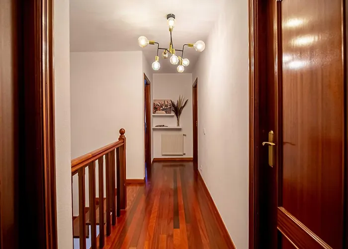 Lodge Wasi Compostela Santiago de Compostela